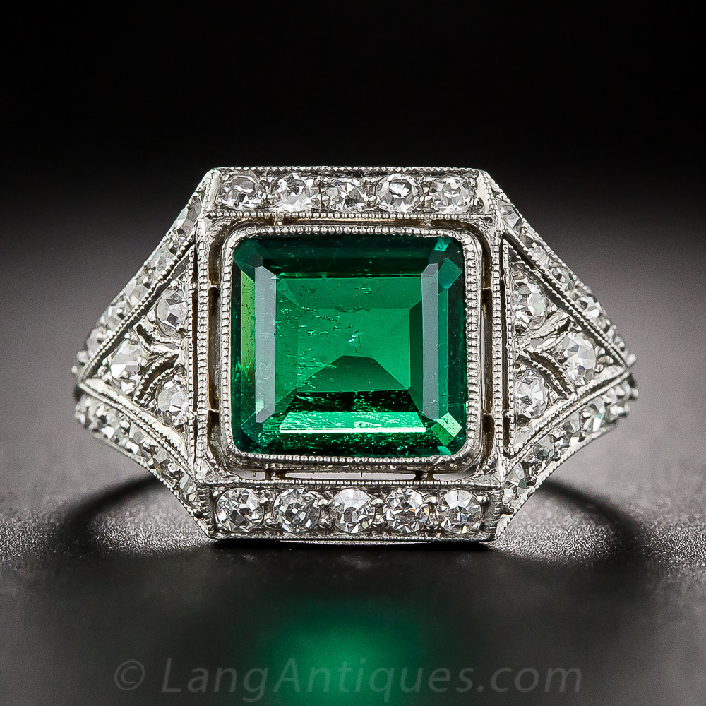 Exquisite Art Deco Emerald and Diamond Ring