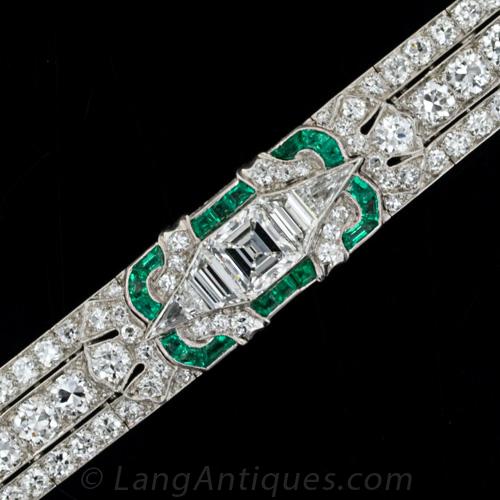 Fine Art Deco Diamond and Calibre Emerald Bracelet