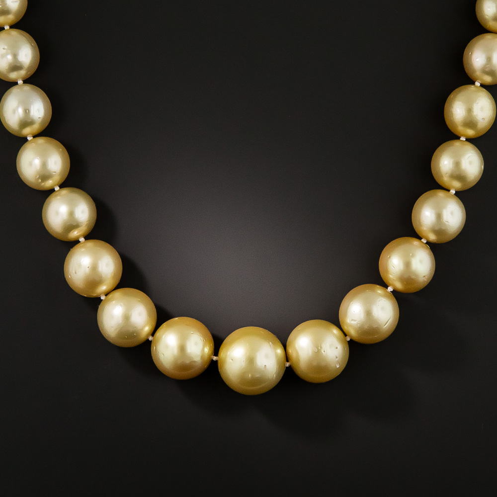 Freshwater Fireball Pearl Necklace 13-15 mm, AAA Quality