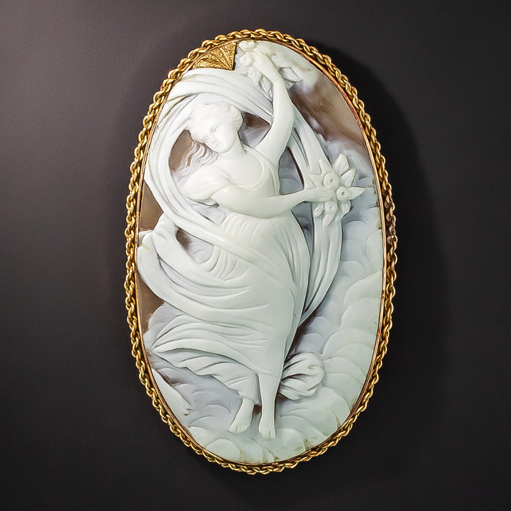 サイン入り景品　CAMEO Large Dancing Grace Shell Cameo Brooch