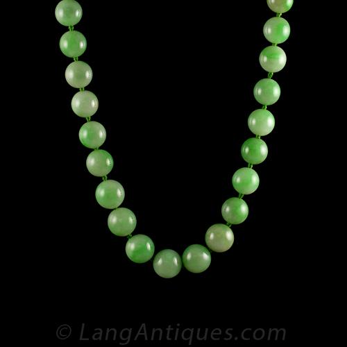 Natural Green Jadeite Bead Necklace