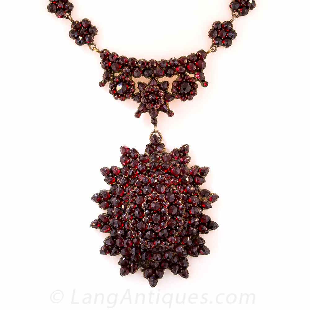 Victorian Bohemian Garnet Necklace