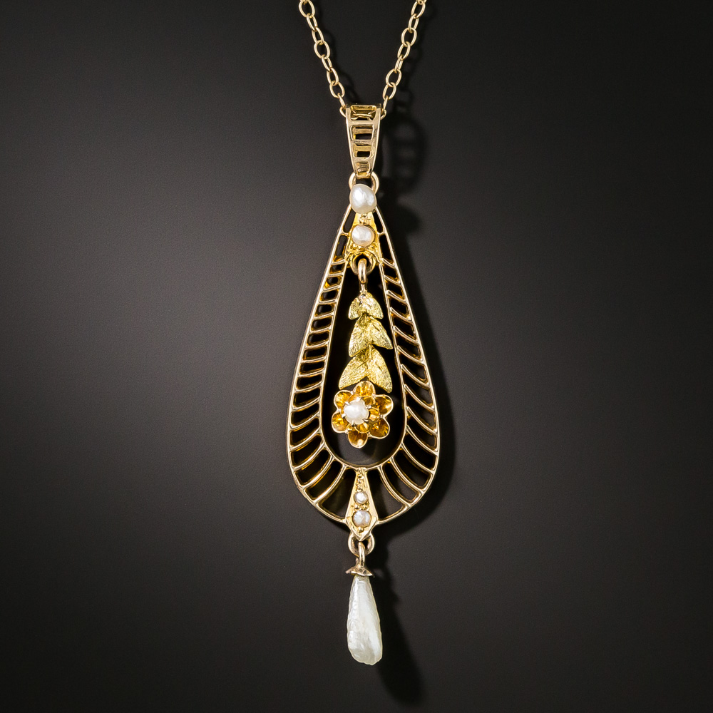 Vintage Pearl Drop Necklace